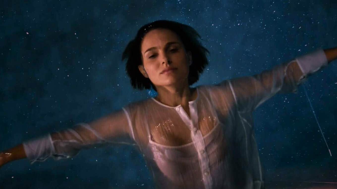 hottest women topless celebrity natalie Portman