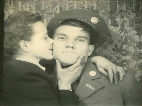 Love: 14 Amazing Vintage Photo Booth Couples