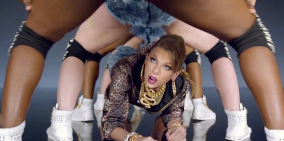 Taylor Swift in Shake It Off Taylor Swift in Shake It Off