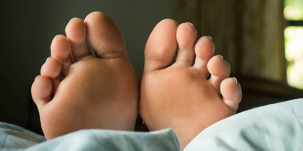 What Are COVID Toes? This Weird Change In Your Toes Could Mean You Have Coronavirus 