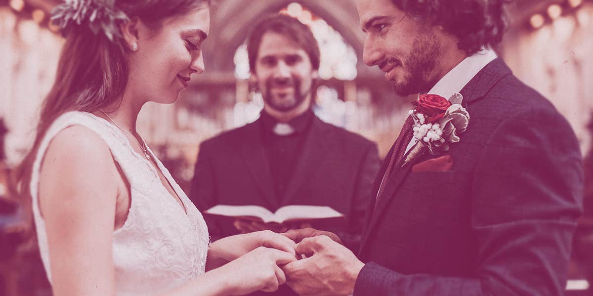 10 Most Important Wedding Vows You Should Make, Based On Research couple getting married
