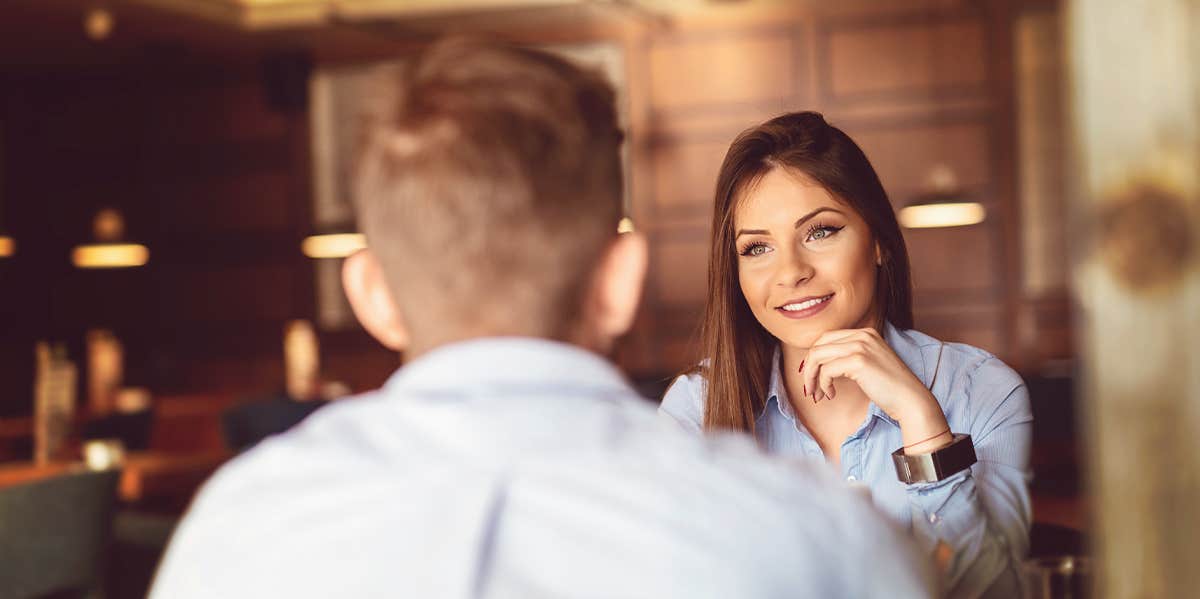 10 Definite Signs He's Not Your Soulmate couples talking