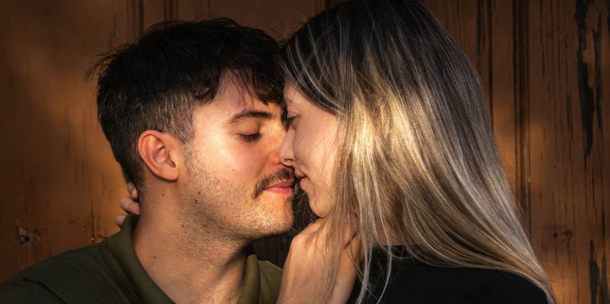 10 Men Share How They Know Whether A Woman Is Short-Term Fun Or Worthy Of A Long-Term Relationship couple kissing