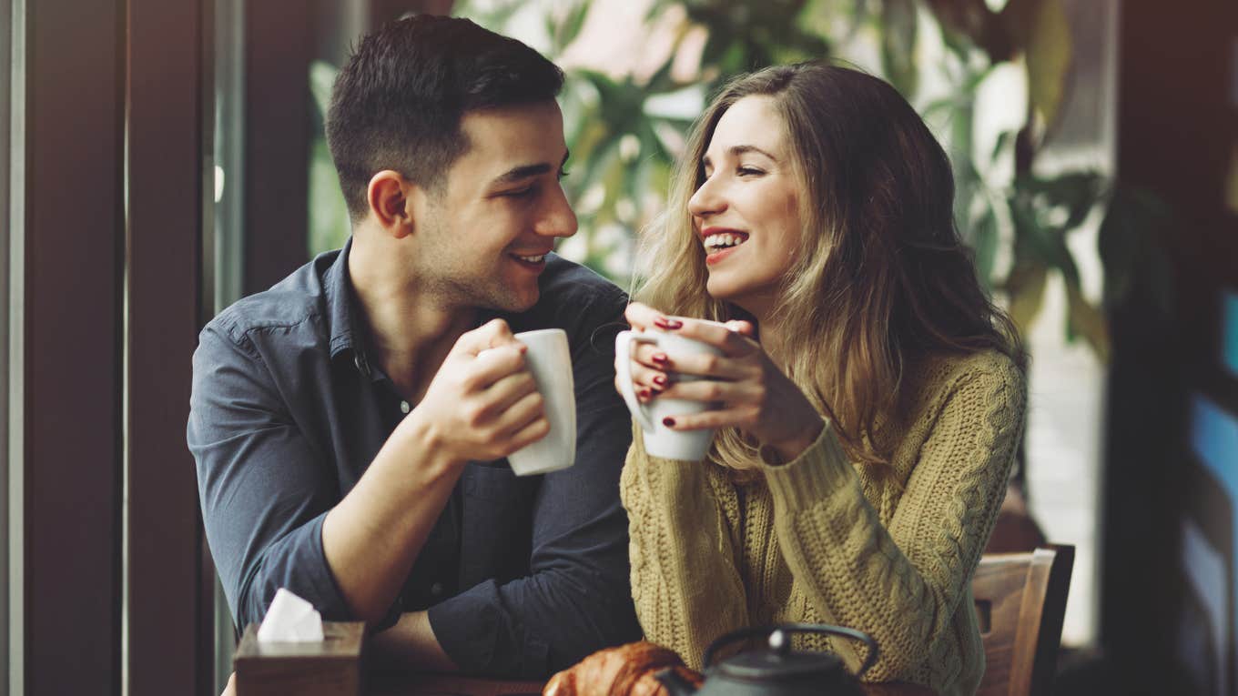 Couple drinking coffee together 