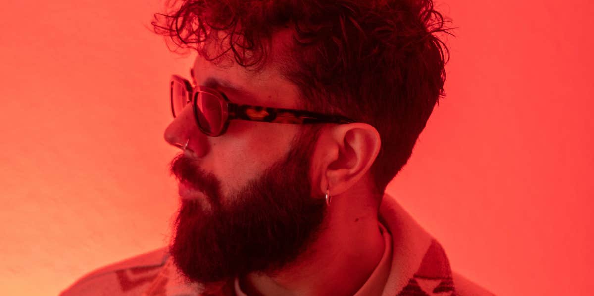 10 Uncomfortable Truths About Relationships Nobody Wants To Admit man wearing sunglasses