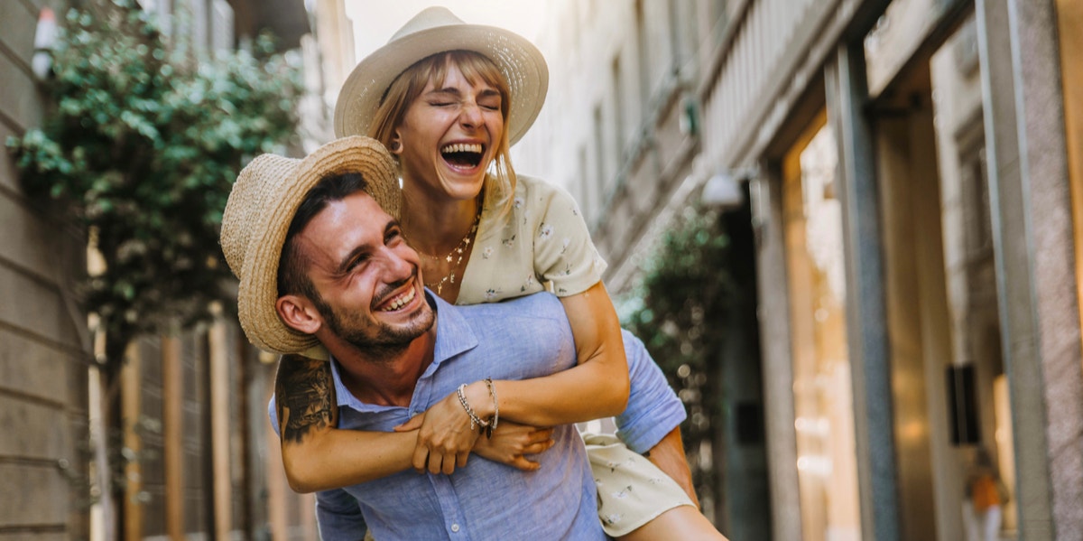 12 Top-Secret Tips From The Happiest Couples In The World happy couple