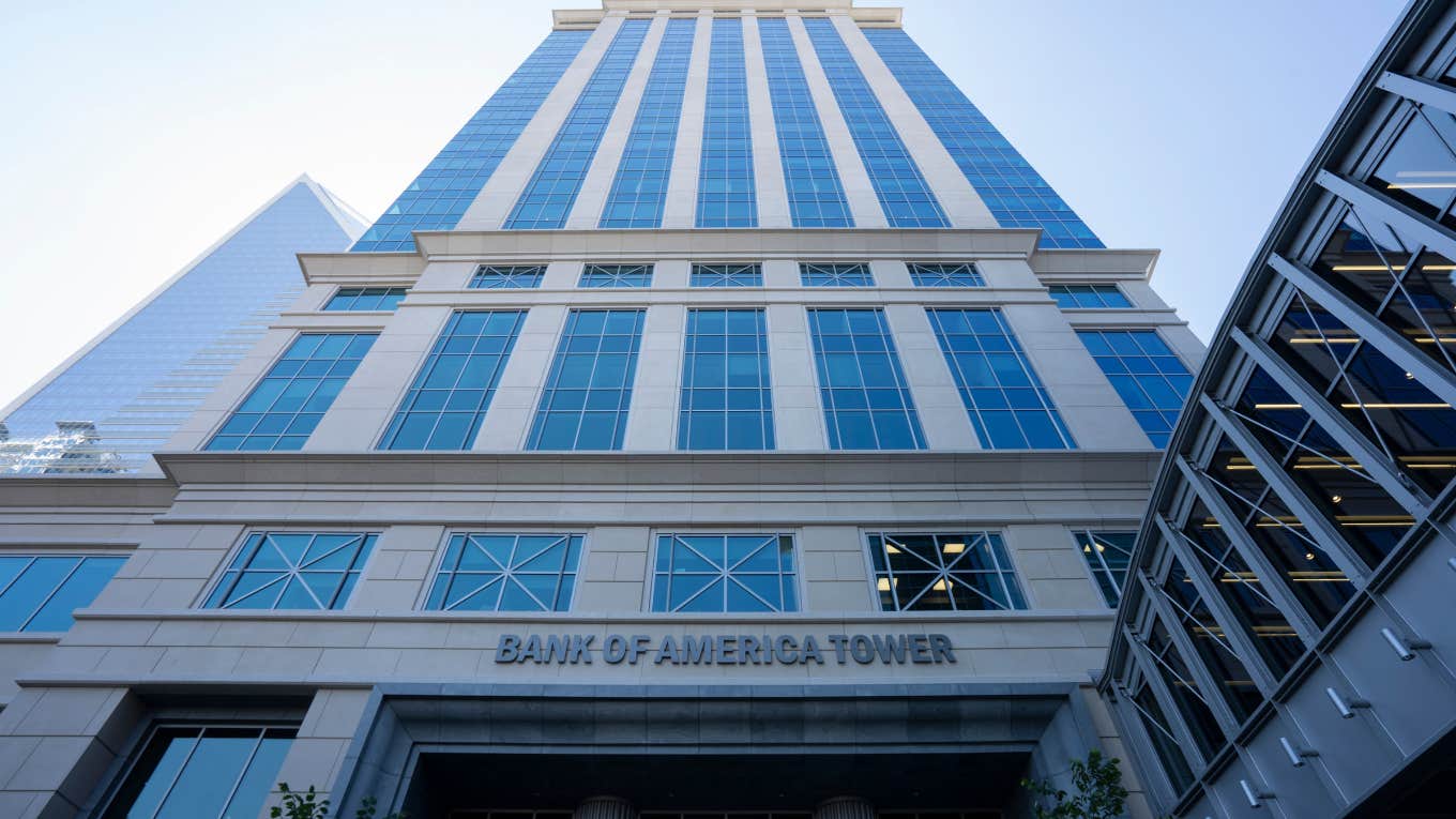 Bank Of America Employees Striking After Co-Worker Passed Away From Overwork Bank of America Corporate