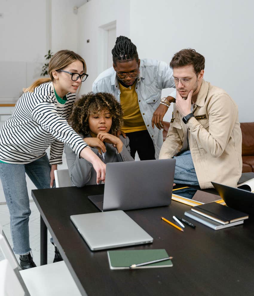 coworkers training together