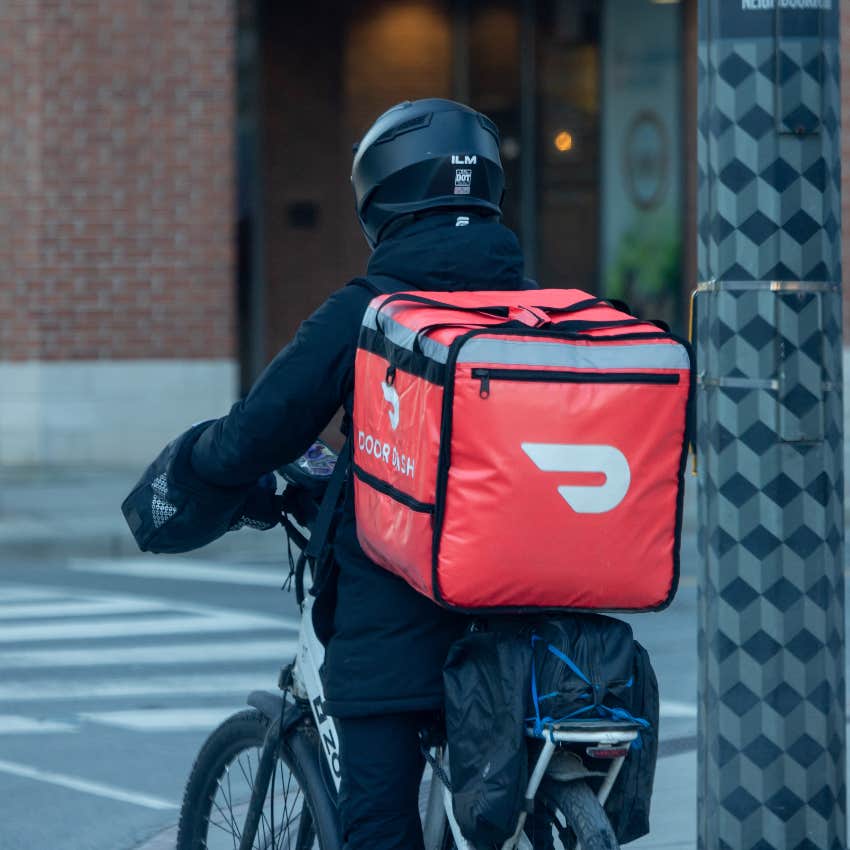 DoorDash delivery on bike