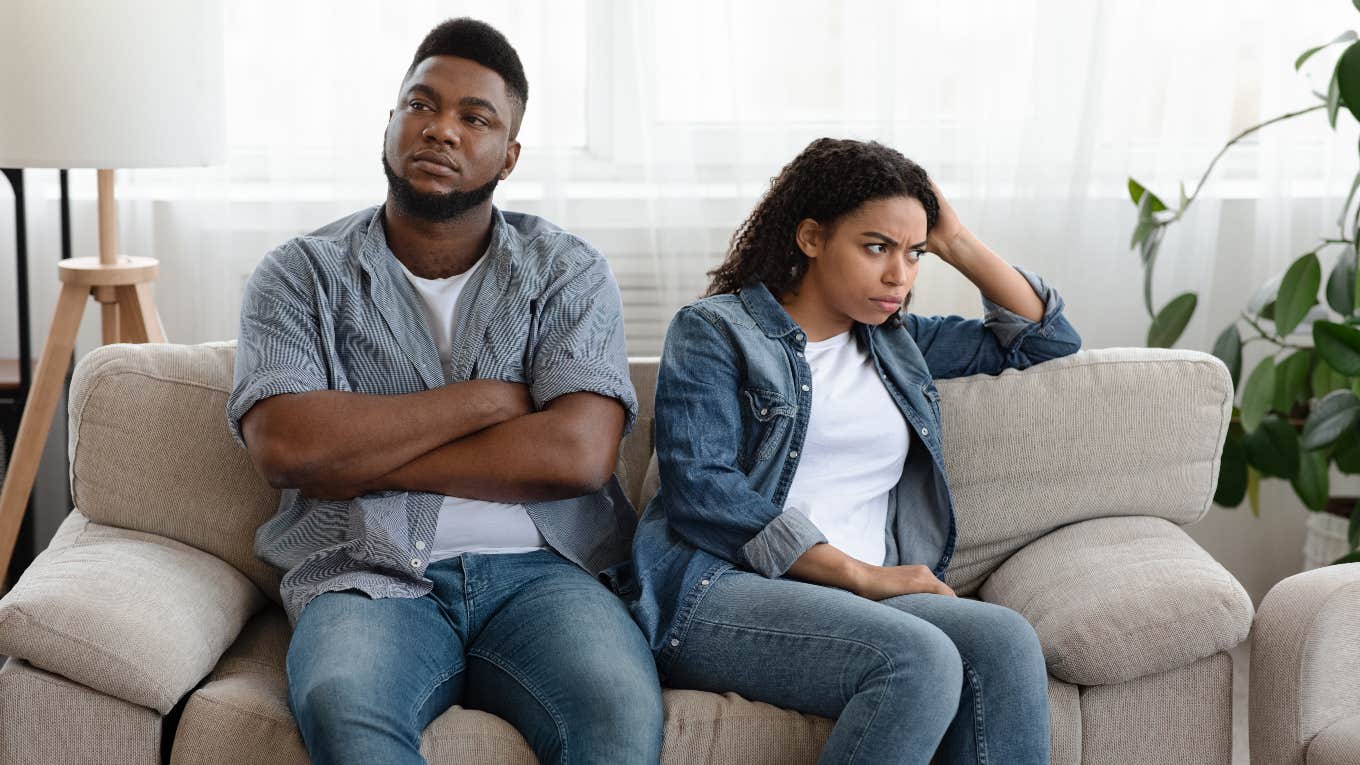 Man's New Girlfriend Demands He Show Her His Tax Returns & Divorce Certificate & Calls Him A Gaslighter When He Hesitates Couple in a fight