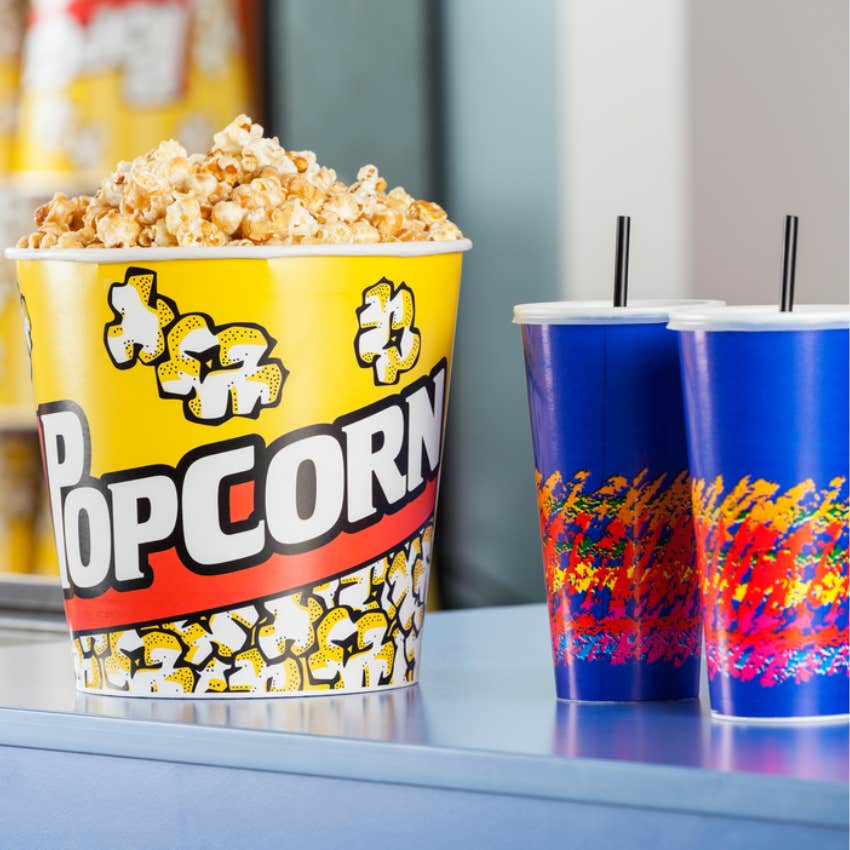 popcorn, drinks 