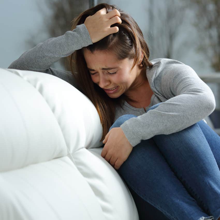 Woman grieving her father