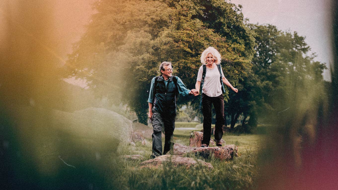 Mature couple hiking, healthy habits to feel great no matter your age 