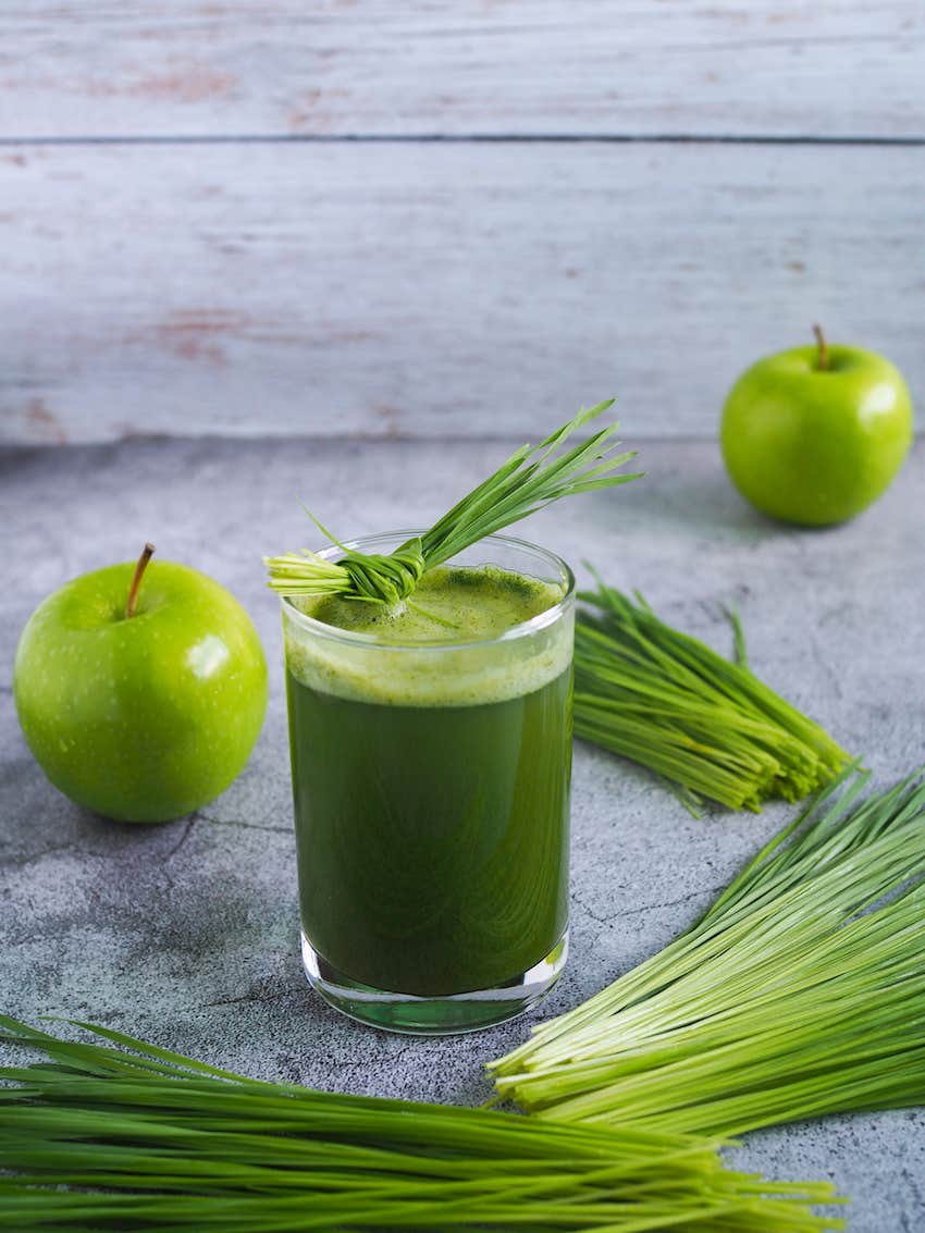 Wheatgrass is an anti-aging food