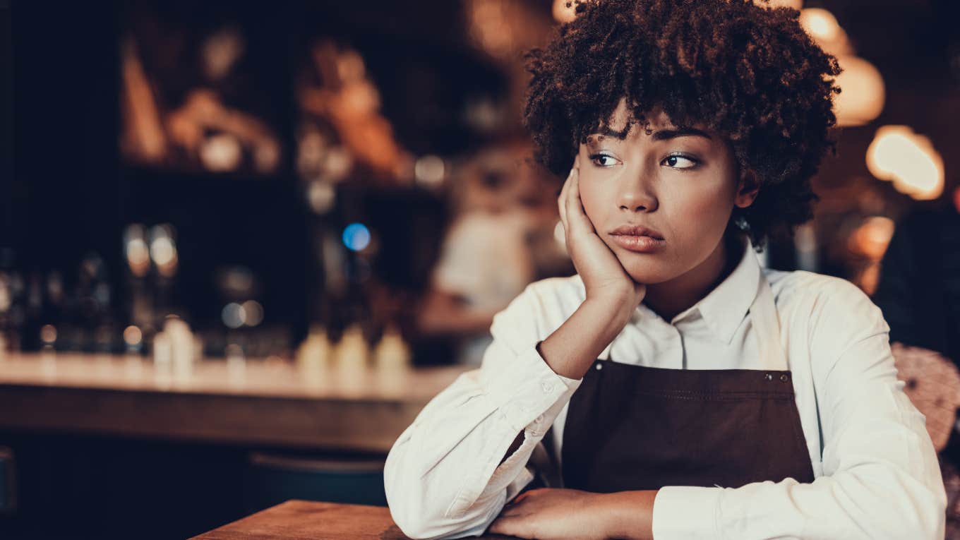 upset waitress after receiving low tips