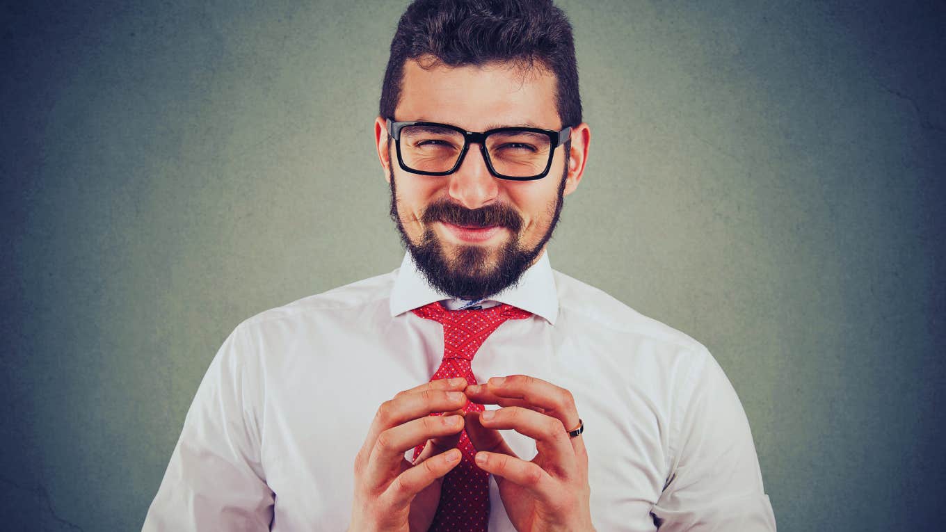 employee plotting retaliation against boss who forbids discussion of pay