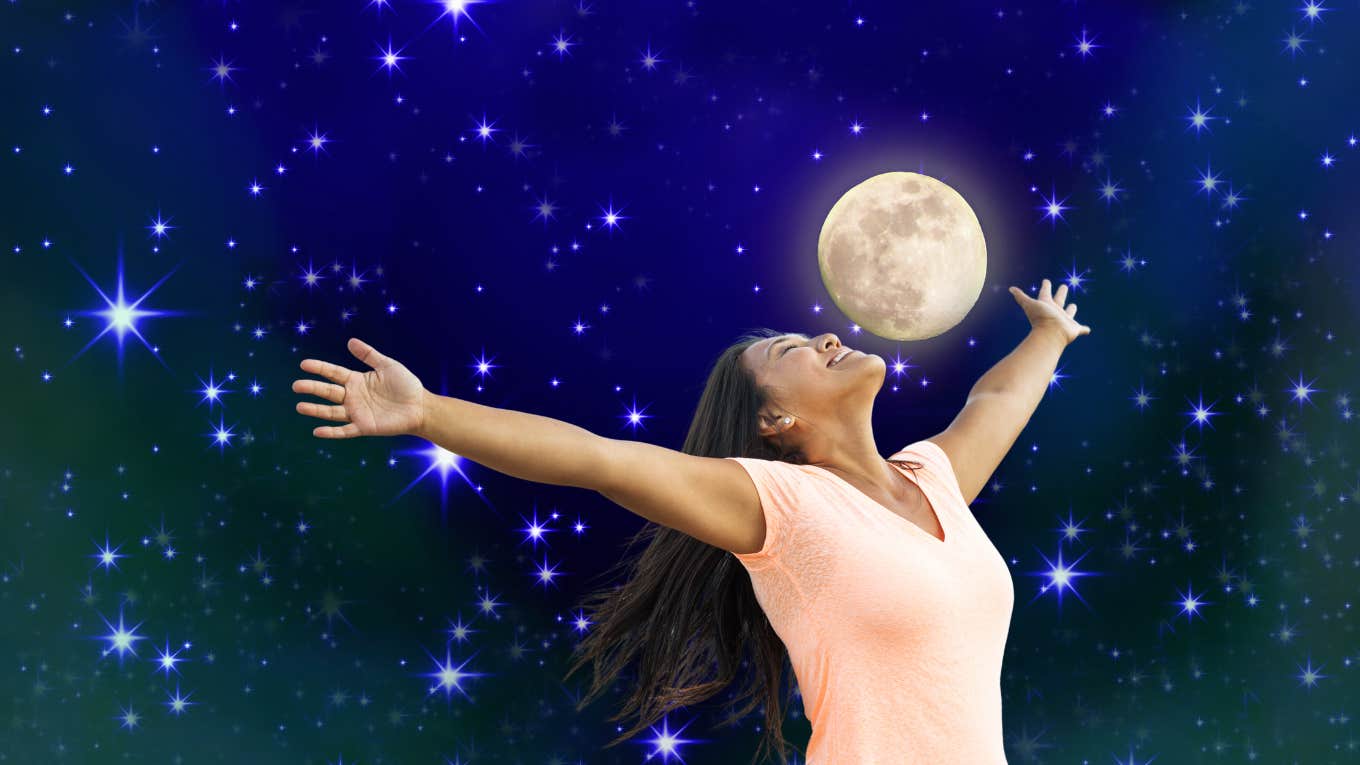 2 Zodiac Signs Who Experience Abundance Using The Full Moon's Energy Starting May 23 2 Zodiac Signs Who Experience Abundance Using The Full Moon's Energy Starting May 23