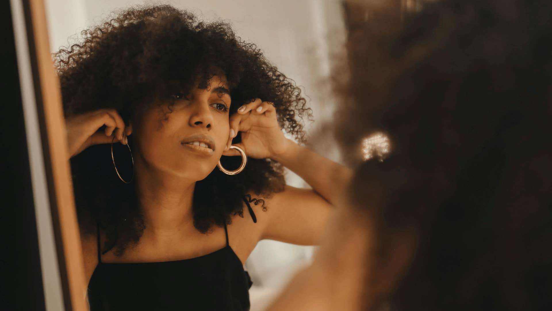 woman changing her looks