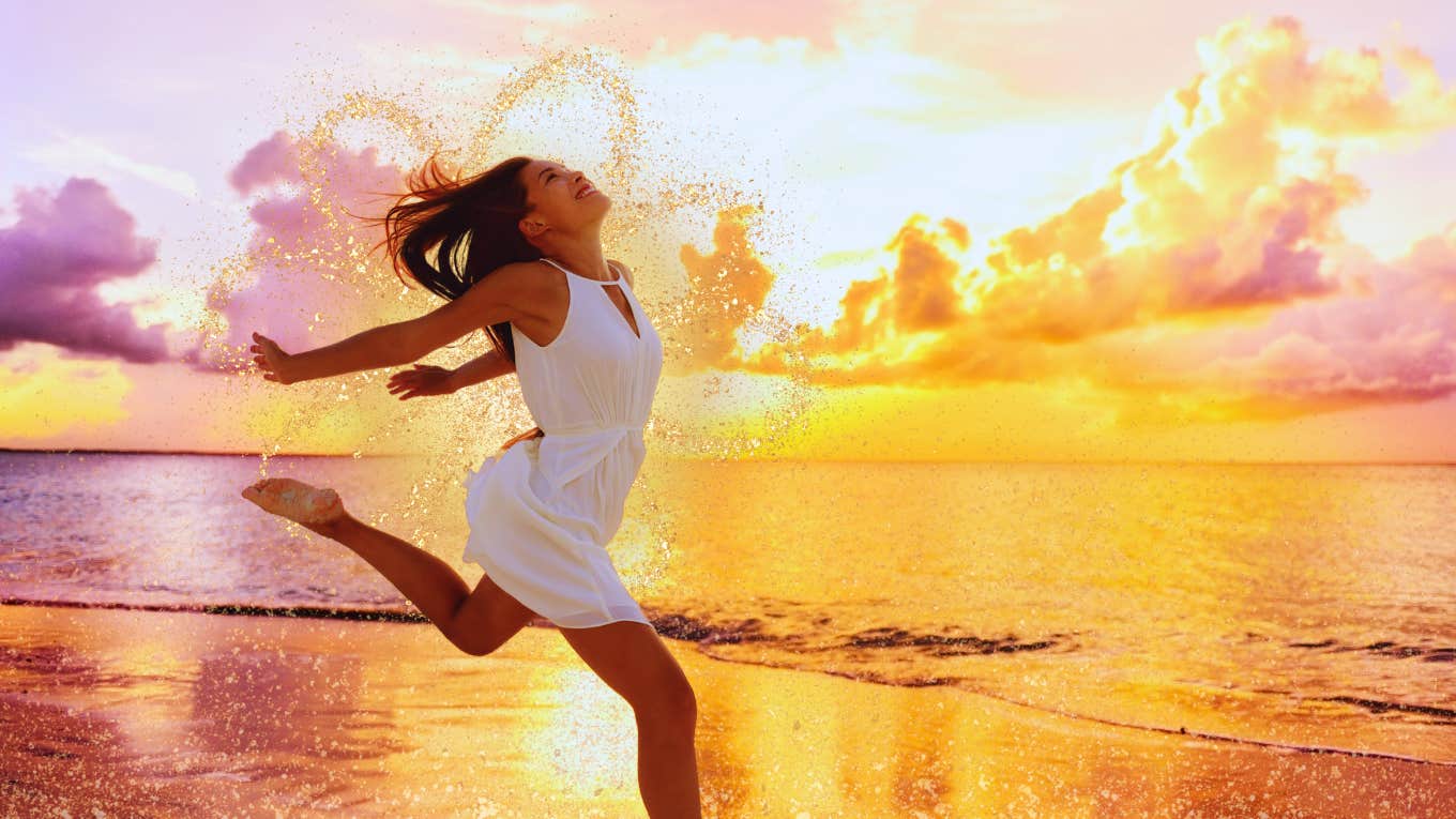 How Your Divorce Can Lead You To Happiness Woman discovers how divorce can lead to her happiness.