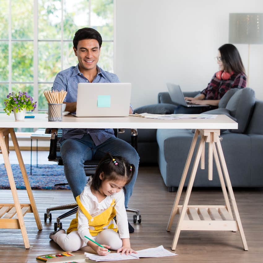 parents working from home remotely