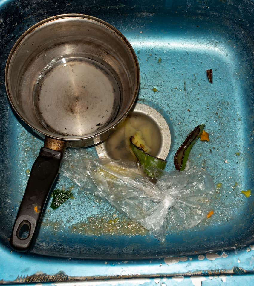 Dirty sink chores need to be done