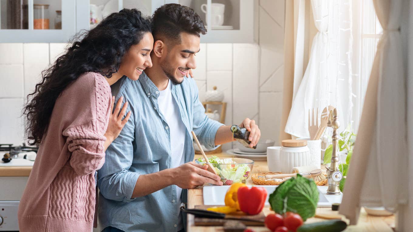 Wife Who Refuses To Cook Or Clean For Her Husband Is Told She Should Be More Kind To Him Husband and wife cooking dinner