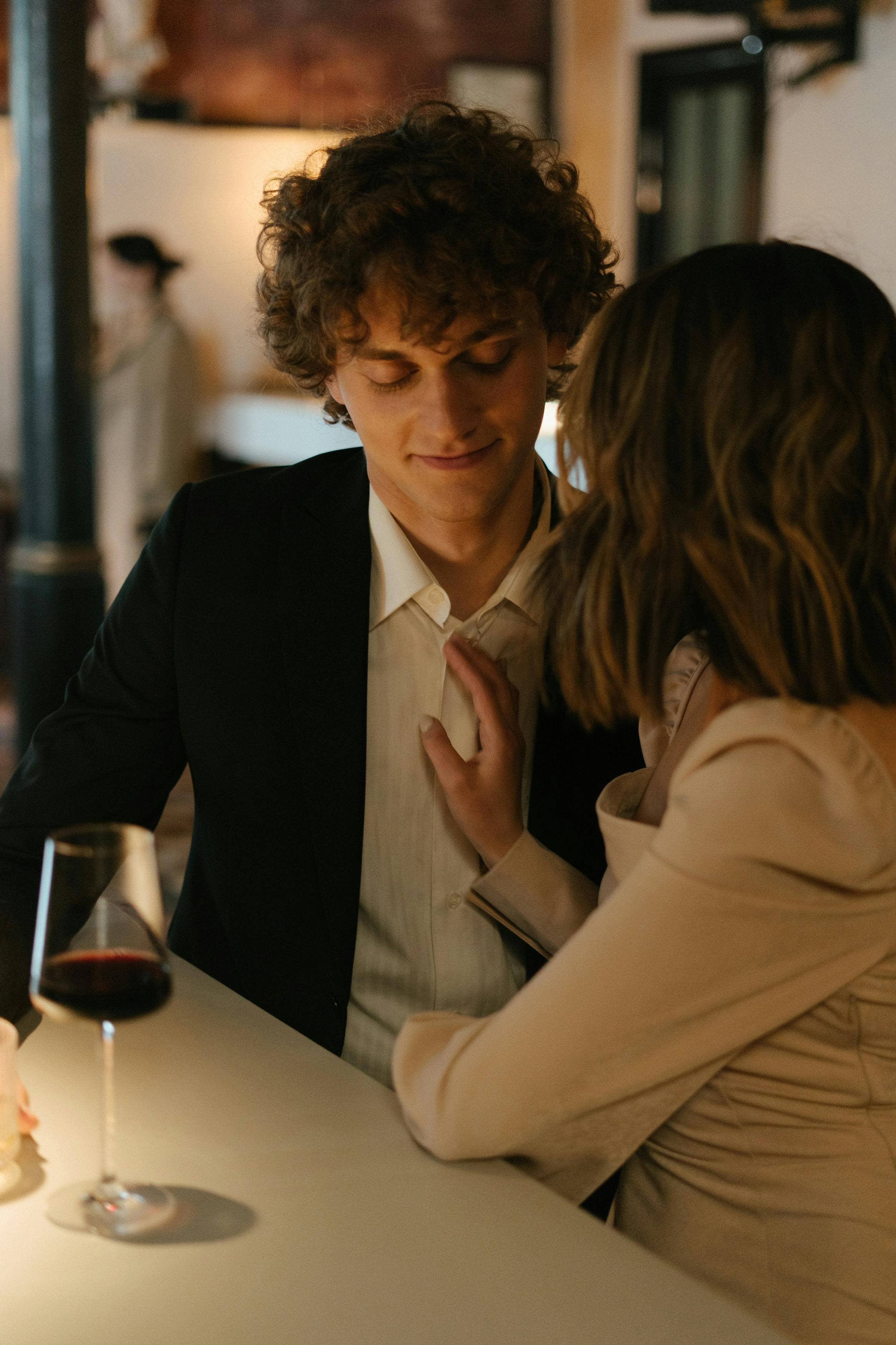 A 10-Step Guide To Flirting With A Man Of Any Age