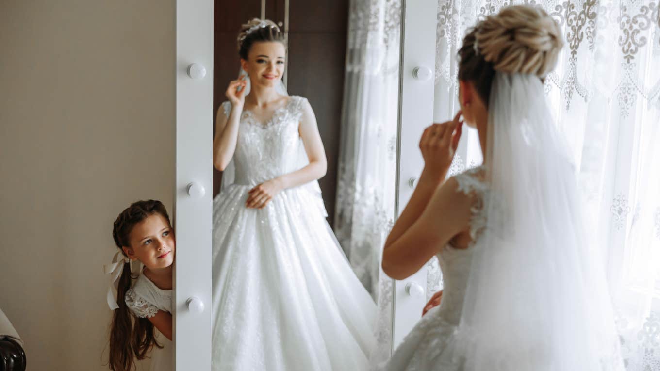 Bride Bans Her 5-Year-Old Sister From Attending Her Wedding Unless She Goes To Therapy First bride gets ready for wedding with little sister