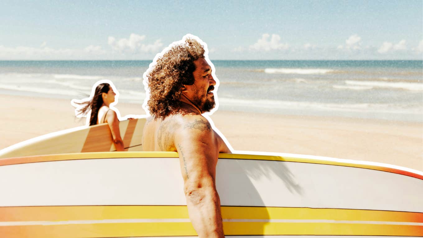 5 "Old-Fashioned" Date Ideas For Nostalgic Couples Adventurous couple going surfing, for their first date