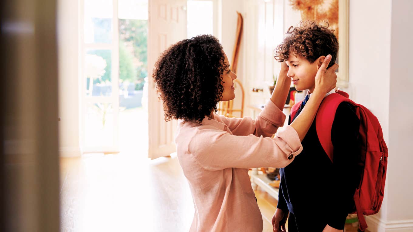 How People Raised By Emotionally Neglectful Parents Can Break The Cycle With Their Kids Mother breaking the cycle with her child of being emotionally neglected