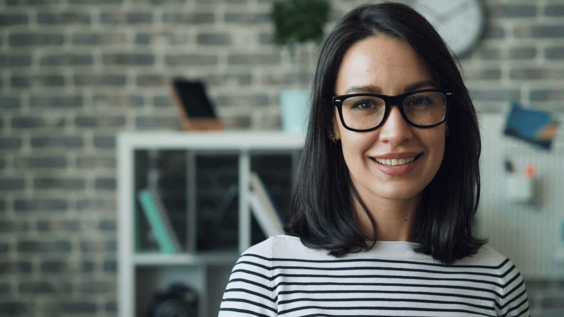 happy woman with glasses