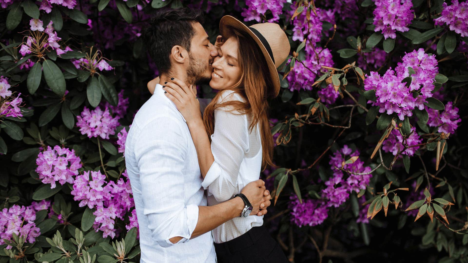 low maintenance woman in happy relationship