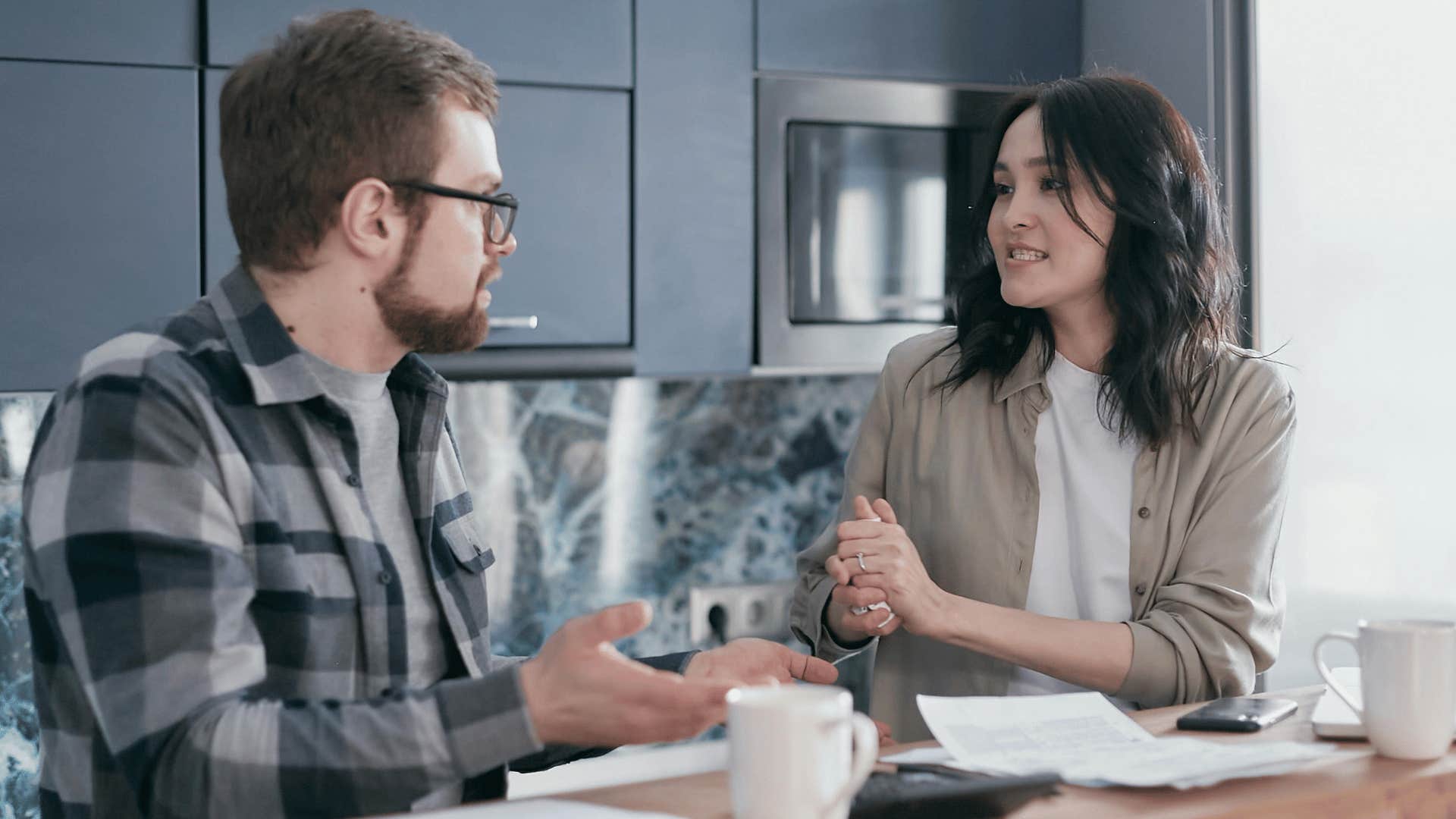 passive aggressive person being dishonest about feelings
