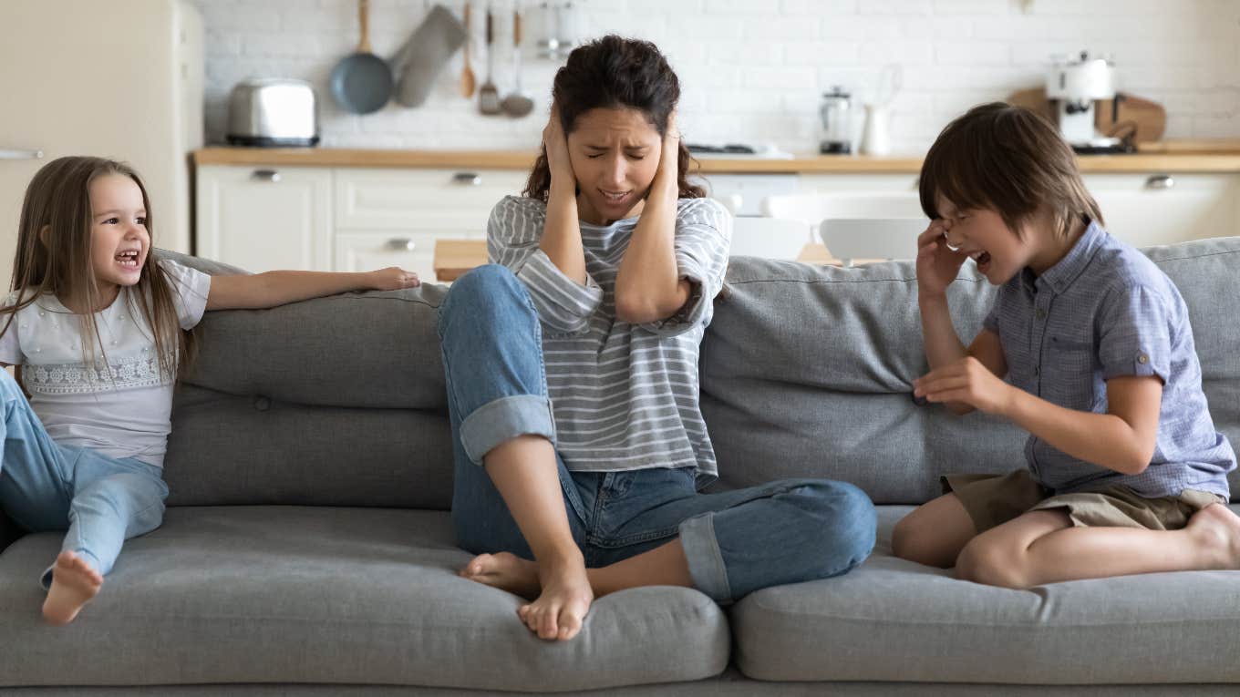 Woman Fed Up With Gentle Parenting Mom's Ill-Behaved Kids Mom and misbehaving kids