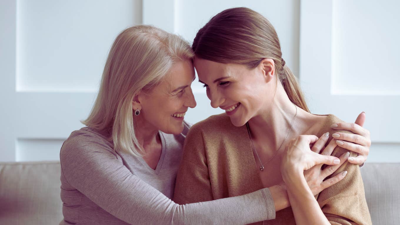 21 Questions To Ask Your College-Age Kid That Tell You How They Feel About You adult daughter and mom hugging