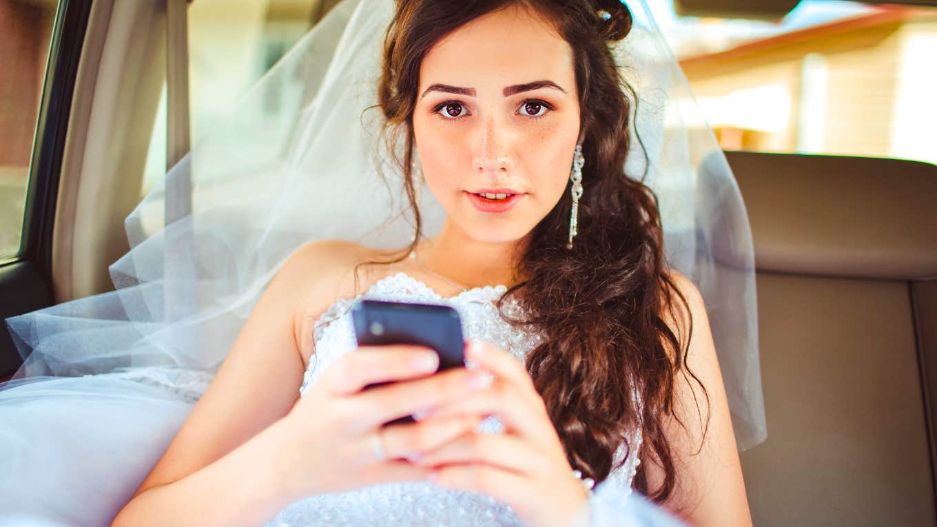 Bride Reads Cheating Fiancé's Texts To Wedding Guests Instead Of Vows bride reading her fiance's texts