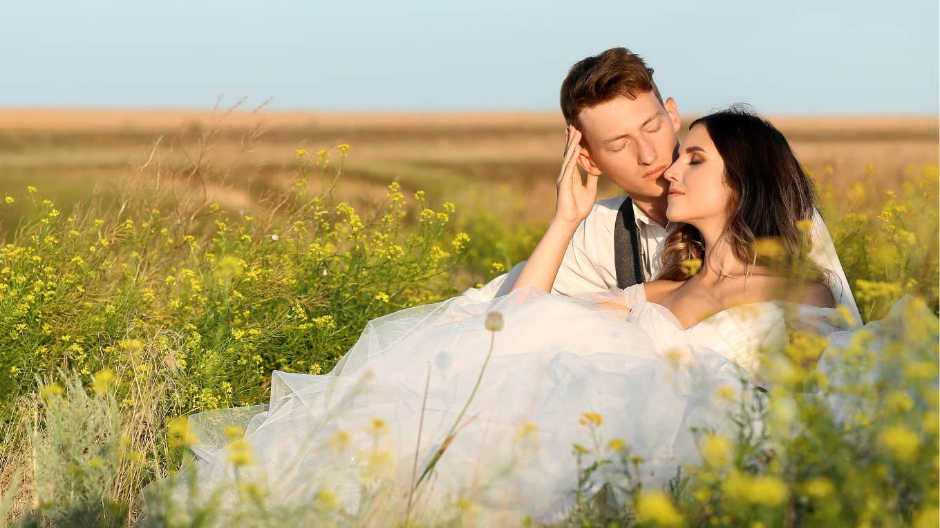 What Your Wedding Colors Reveal About Your 'Couple Personality,' According To Professional Planner Couple's wedding colors reveal their personality.