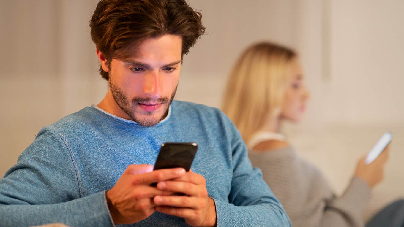 I'm A Marriage Expert — The Most Startling Thing I Learned About Men On Ashley Madison Man on Ashley Madison is cheating in starling ways.