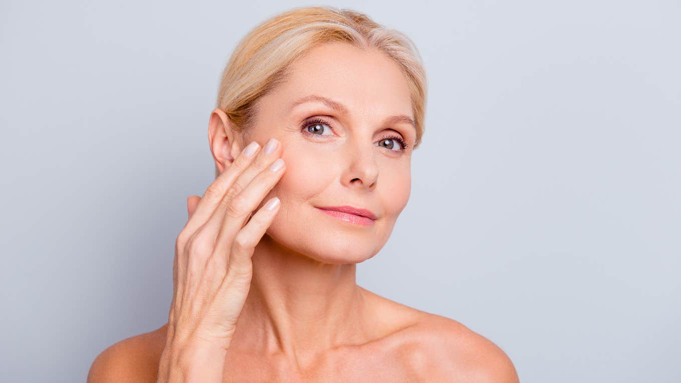 People Age Dramatically At 44 And 60, Study Shows Woman aging dramatically