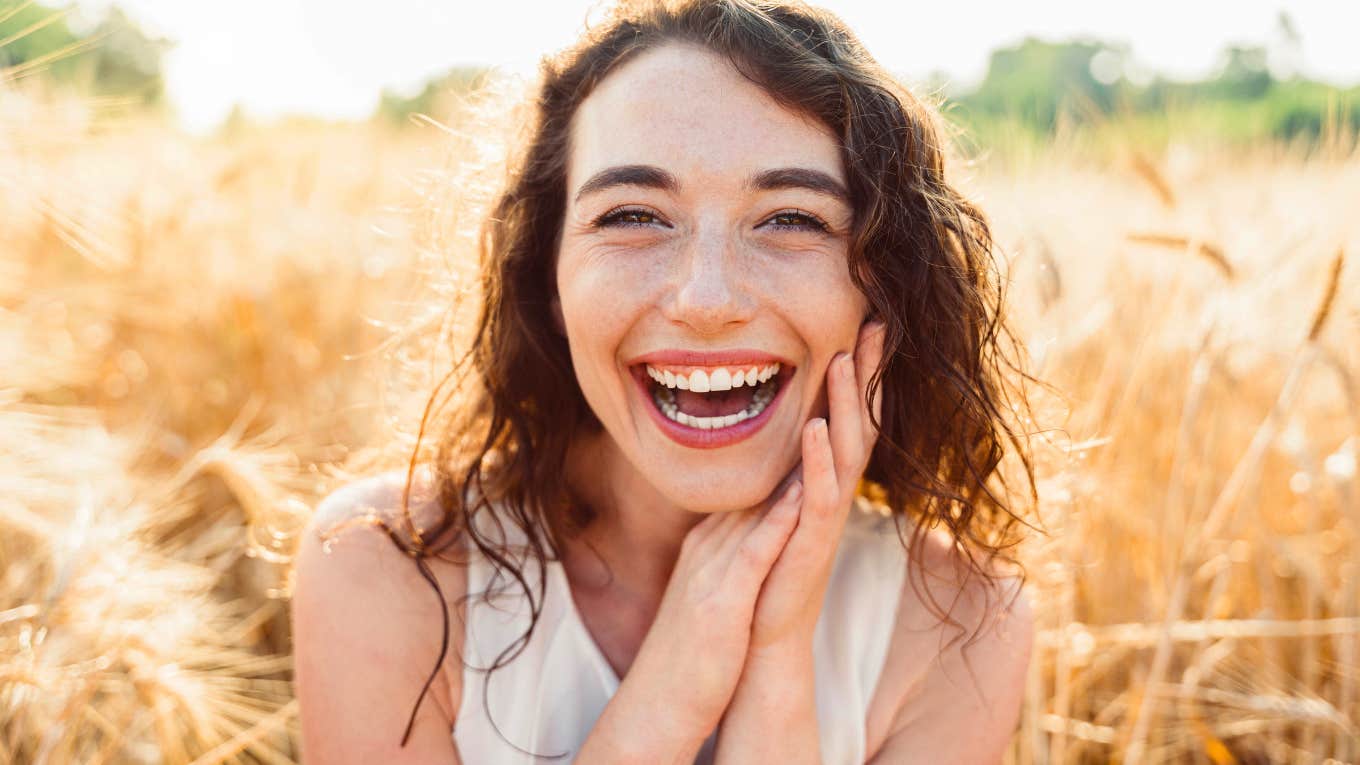 Rare Traits Of A Person Who Has A Truly Beautiful Soul beautiful woman smiling big