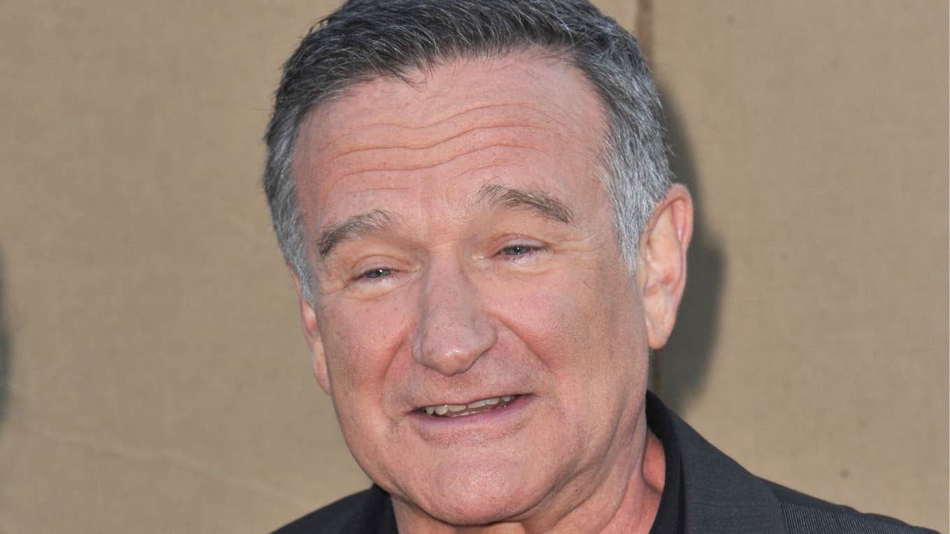 Sally Field Recalls Robin Williams' Kindness While Filming Mrs. Doubtfire Robin Williams smiling