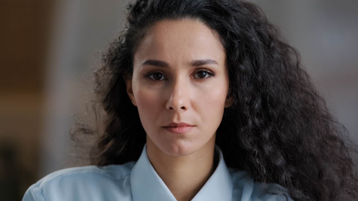 Signs Someone In Your Life Is Not A Good Person serious woman detecting signs of a toxic person in her life