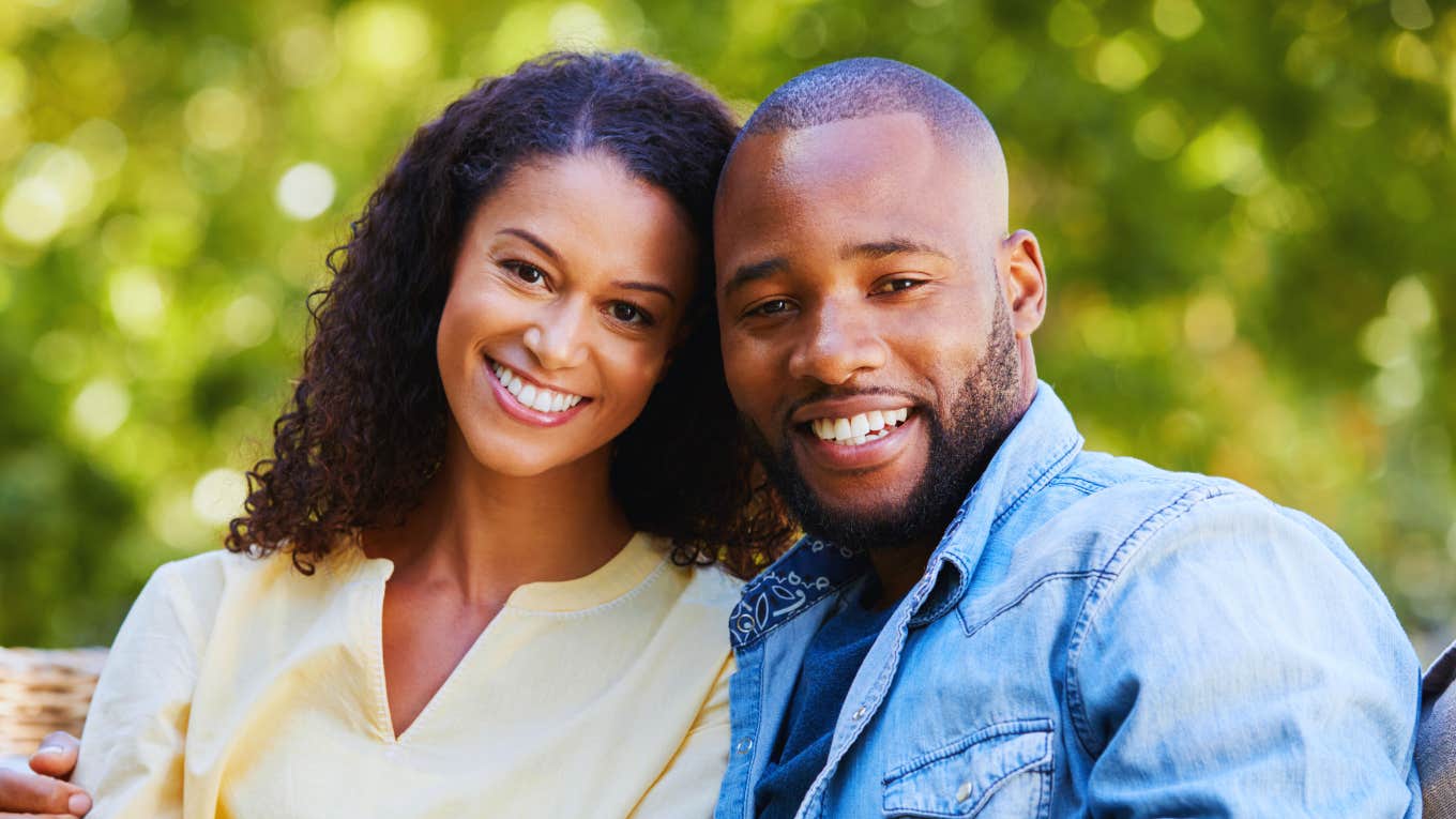 Couples Who Stay Married Do Specific Things Every Day Married couple does things every day to stay married.