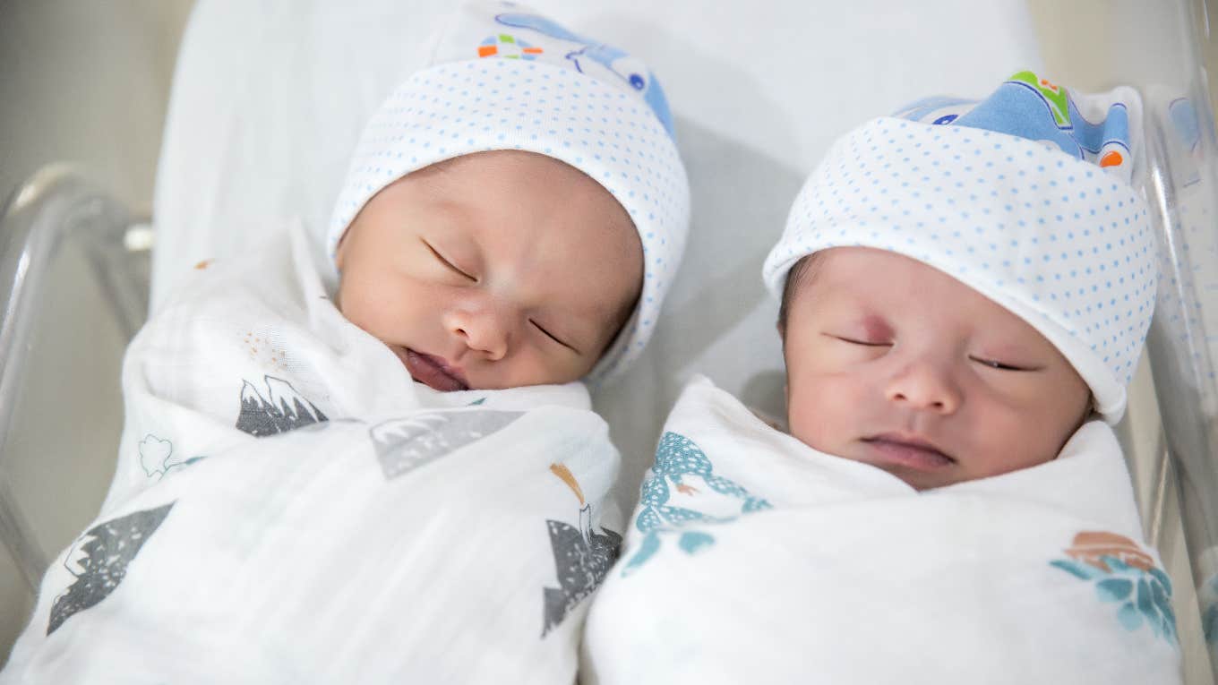 Dad Explains Why He Has No Regrets About Putting One Of His Twins Up For Adoption And Raising The Other One Twin babies in the hospital