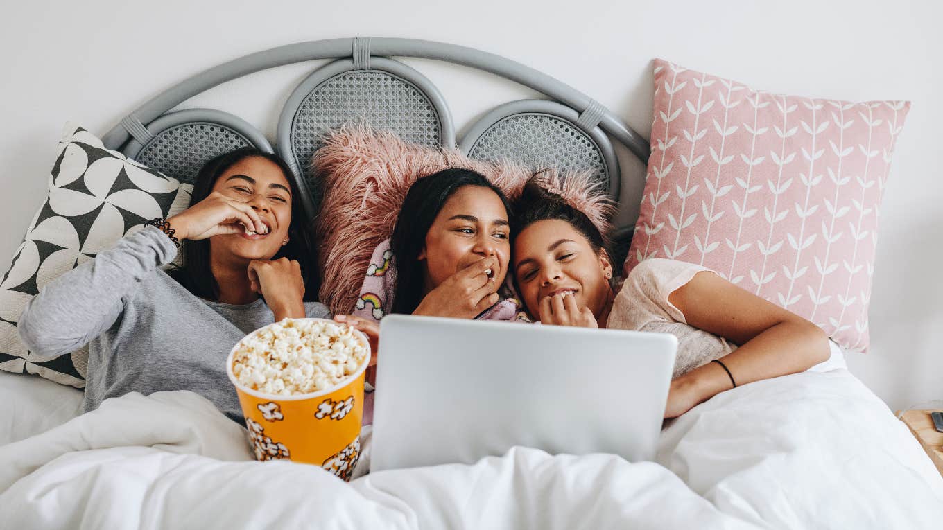 Mom Broke Another Parent's Rules During A Sleepover Mom Broke Another Parent's Rules During A Sleepover