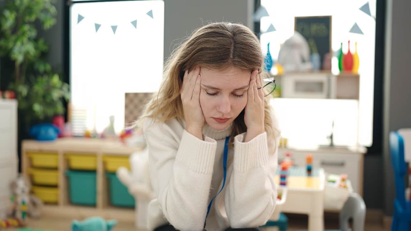 New Elementary Teacher Admits She Wants To Quit After Her First Day Elementary teacher who wants to quit after her first day