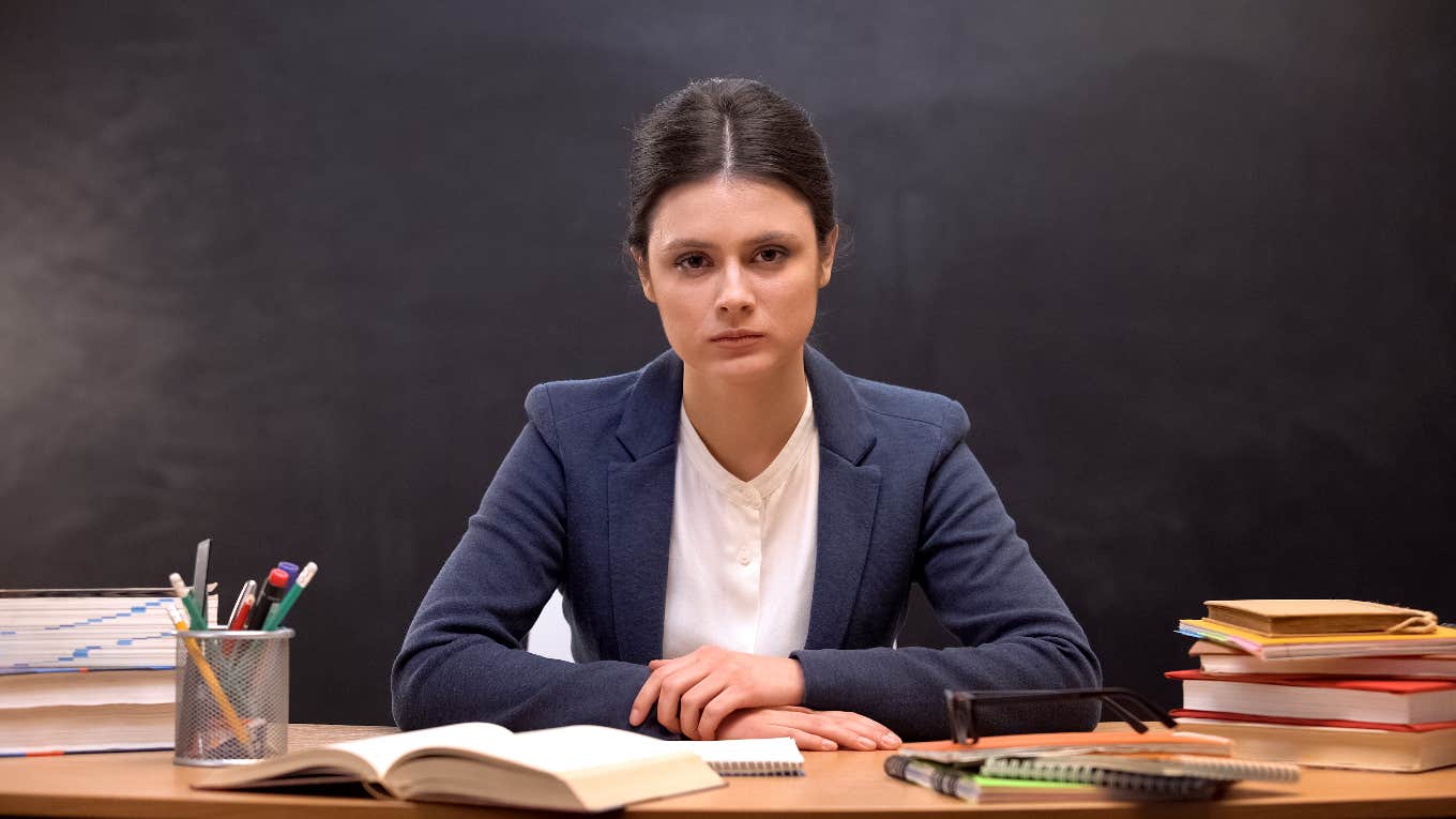 Teacher With Only $200 In Their Bank Account Worries They're Trapped In A Vicious Cycle Teacher trapped in a vicious cycle