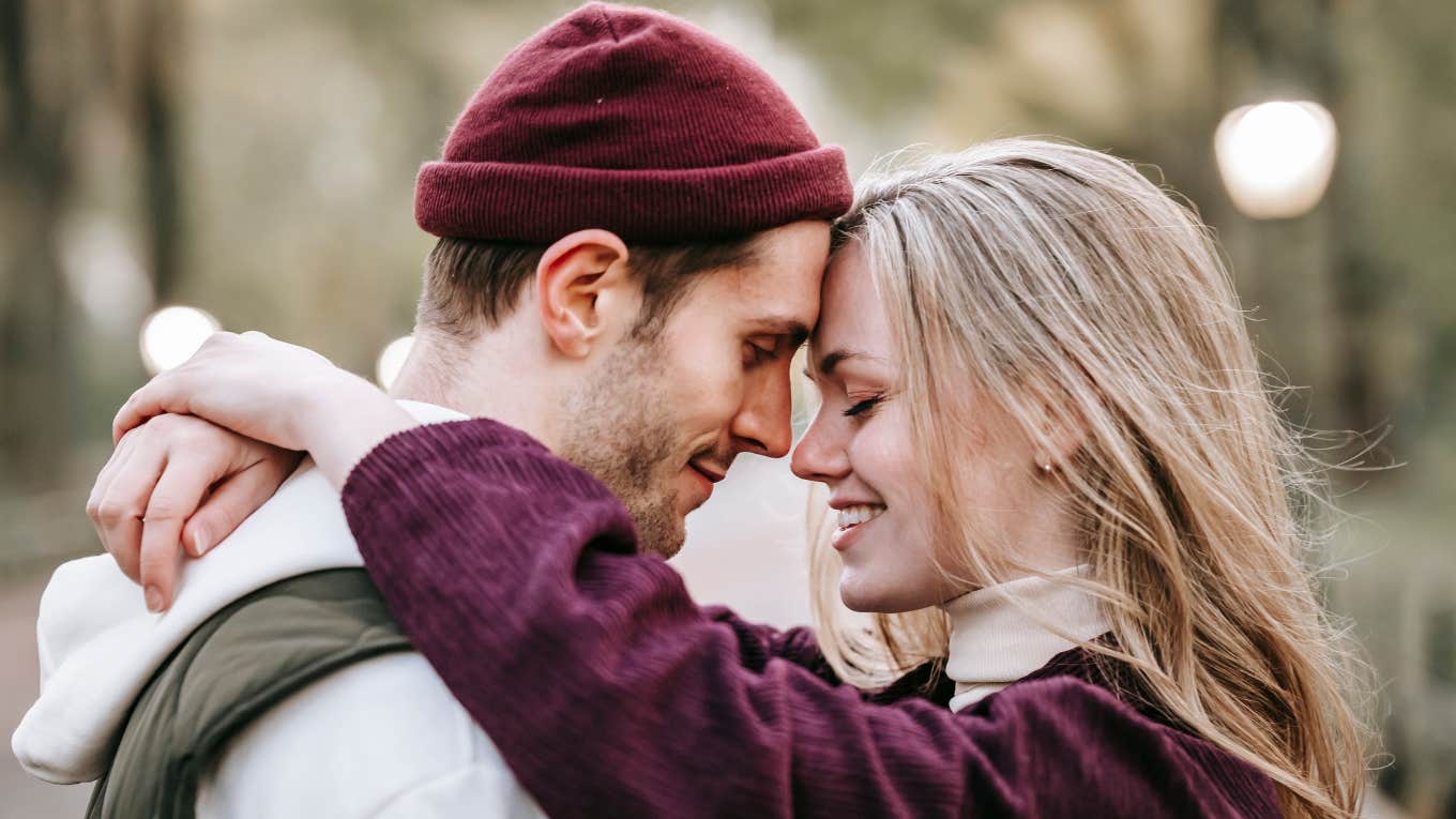 How To Fall More Deeply In Love With Your Partner, According To Research Couple falls more deeply in love with their partner.