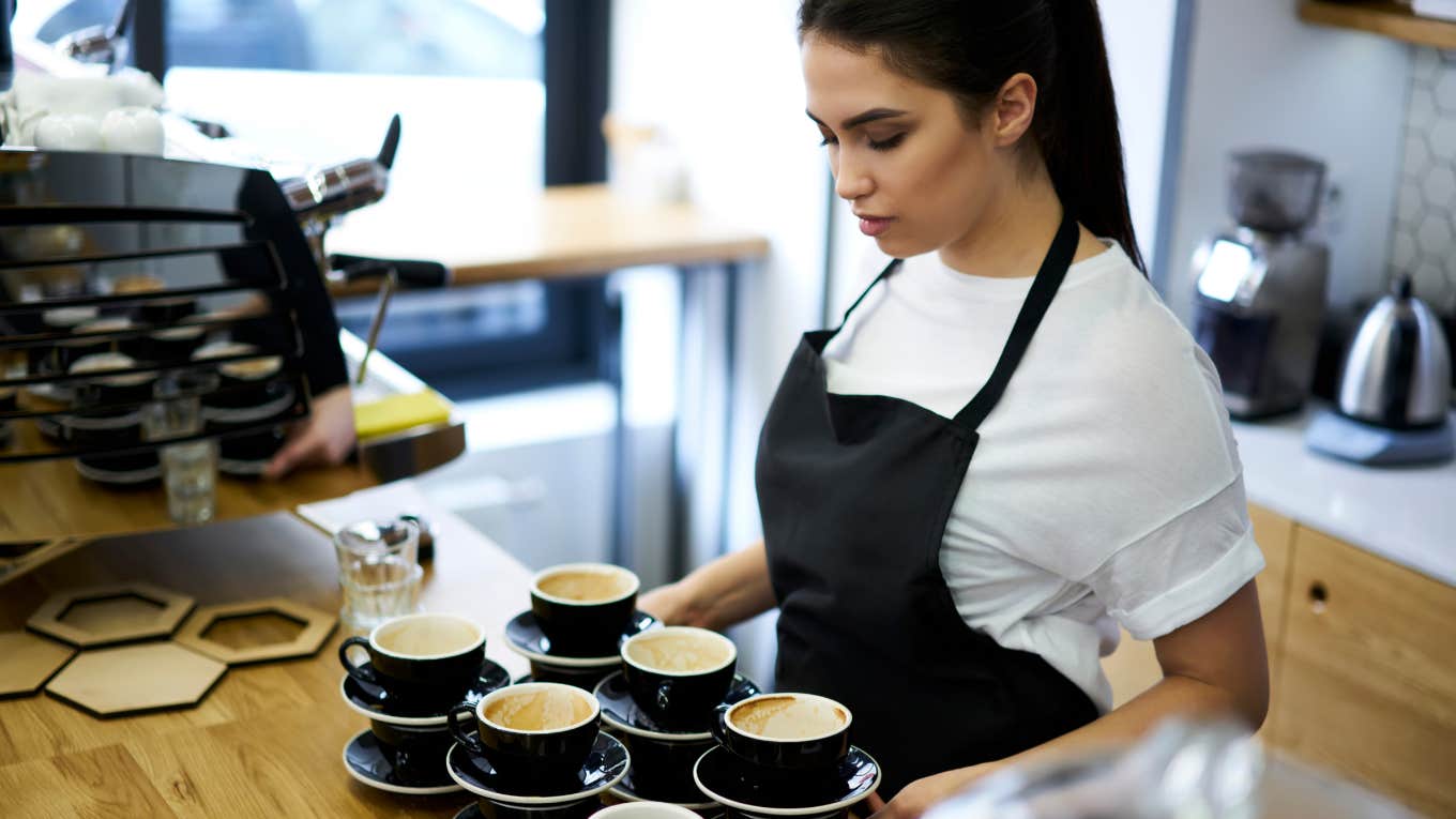 HS Student Scheduled To Work During School Hours Gets In Trouble For Refusing To Cover The Shift teen restaurant worker