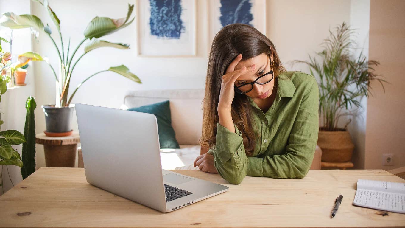 Hiring Manager Puts Job Candidates Through An Escape Room For Their Interview Woman shocked by LinkedIn post about putting job candidates through an escape room